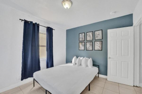 Tamarind 201 - Cozy Apartment in West Palm Beach, minutes away from Downtown!
